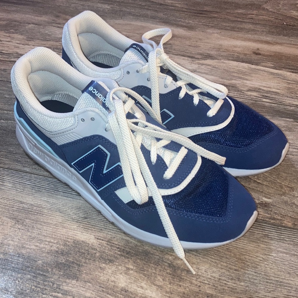 New Balance 997H Women’s Shoes NWOT NO BOX